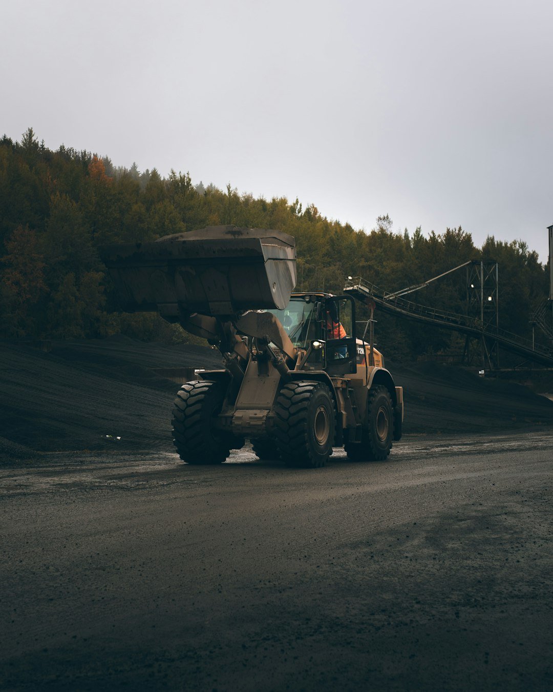 a tractor pulling a trailer